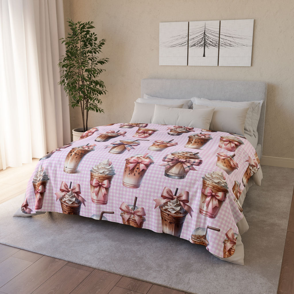 Iced Coffee Halloween Blanket – 🎀 Coquette Aesthetic Bedroom Decor