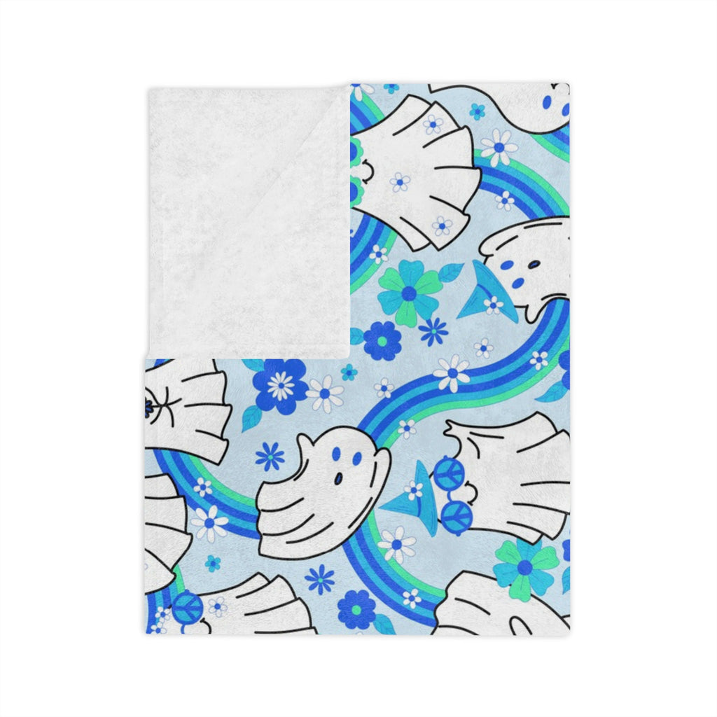 Blue Ghosts Halloween Blankets – Cozy, Cute and Perfect for Girly Halloween Decor