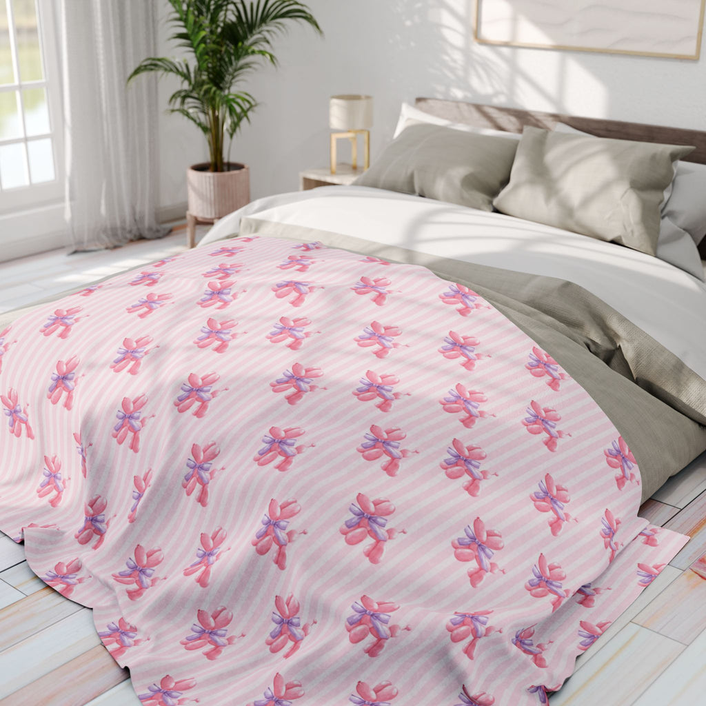 Pink Balloon Dog Blanket – Coquette Aesthetic Cozy Pink Room Decor