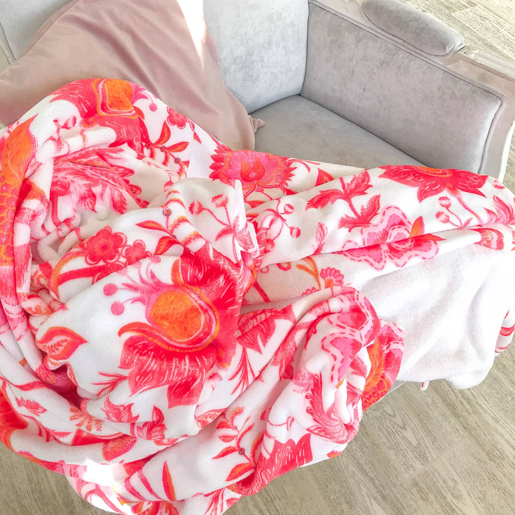Pink Preppy Blanket Floral, Soft Floral Blanket for Kids, Preppy Quilt